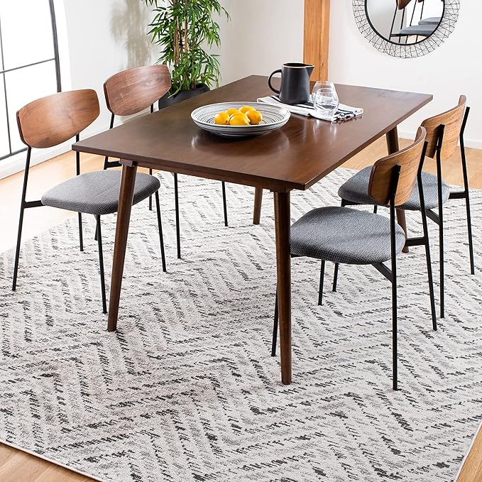SAFAVIEH Adirondack Collection Area Rug - 5'1" x 7'6", Ivory & Charcoal, Chevron Design, Non-Shedding & Easy Care, Ideal for High Traffic Areas in Living Room, Bedroom (ADR104N)