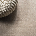 JONATHAN Y Haze Solid Low-Pile Beige 4' Round Indoor Area Rug, Coastal,Bohemian,Minimalist,Classic, Easy-Cleaning for Living Room,Bedroom,Kitchen,Pet Friendly,Non-Shedding (SEU100G-4R)