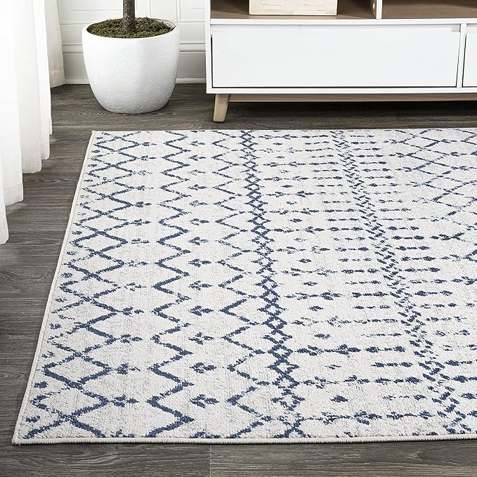JONATHAN Y Boho Vintage Diamond Cream/Navy Indoor Area Rug 4X6 ft, Moroccan Hype for Living Room, Bedroom, Kitchen, Office, Easy-Cleaning, High Traffic, Pet-Friendly, Non-Shedding (MOH101F-4)