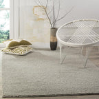 SAFAVIEH Natura Collection Area Rug - 8' Square, Silver, Handmade Wool Blend, Textured Design, Ideal for Living Room, Bedroom, Dining Space (NAT620C)