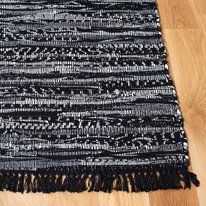 SAFAVIEH Rag Rug Collection Accent Rug - 4' x 6', Black, Handmade Boho Stripe Cotton, Ideal for High Traffic Areas in Entryway, Living Room, Bedroom (RAR121Z)