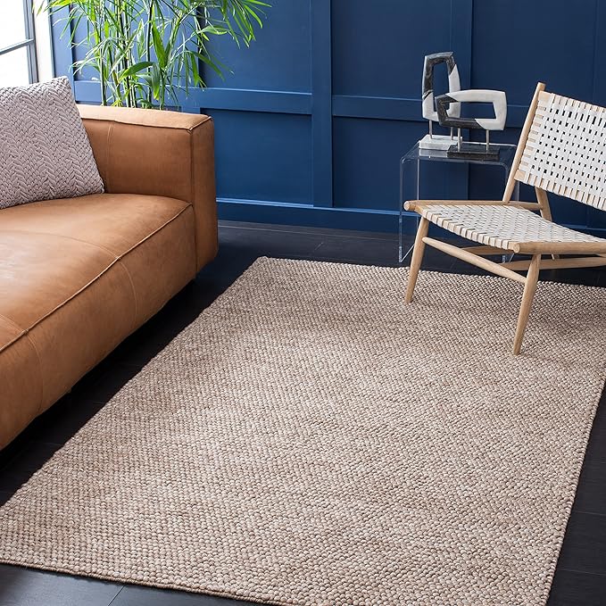 SAFAVIEH Area Rug 4x6 - Natura Collection - Brown, Handmade Wool Blend, Textured Design, Ideal for Living Room, Bedroom, Dining Space (NAT620T)