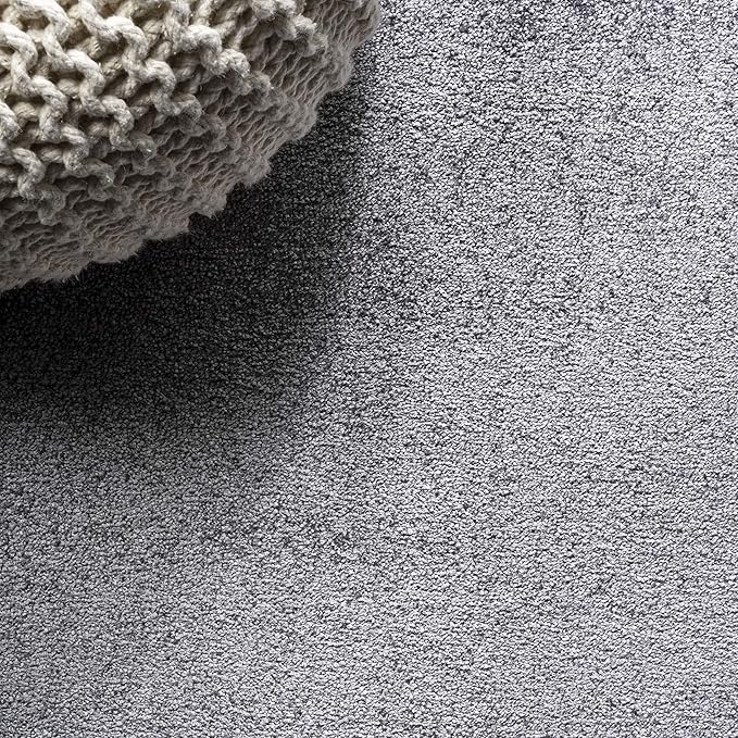 JONATHAN Y Haze Solid Low-Pile Gray Indoor Area Rug 10x14, Coastal,Bohemian,Minimalist,Classic, Easy-Cleaning for Living Room,Bedroom,Kitchen,Pet Friendly,Non-Shedding (SEU100A-14)