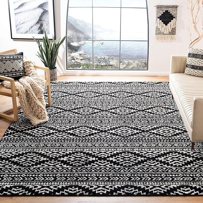 SAFAVIEH Area Rug 10x13 - Tulum Collection - Large - Black & Ivory, Moroccan Boho Tribal Design, Non-Shedding & Easy to Clean, Ideal for Living Room, Bedroom, Dining Space (TUL272Z)