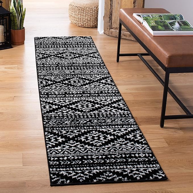 SAFAVIEH Tulum Collection Runner Rug - 2' x 8', Black & Ivory, Moroccan Boho Tribal Design, Non-Shedding & Easy to Clean, Ideal for Living Room, Hallway, Foyer, Entryway, Bedroom (TUL272Z)