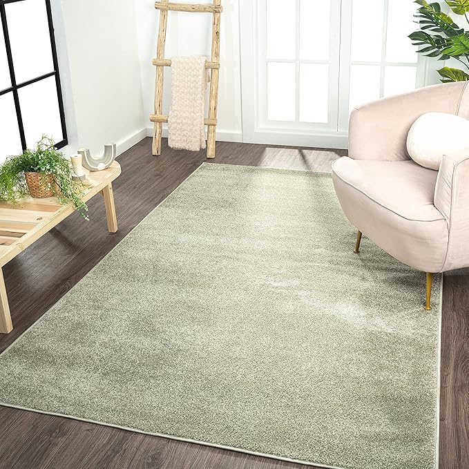 JONATHAN Y Haze Solid Low-Pile Green Indoor Area Rug 5x8, Coastal,Bohemian,Minimalist,Classic, Easy-Cleaning for Living Room,Bedroom,Kitchen,Pet Friendly,Non-Shedding (SEU100O-5)