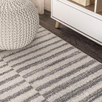 JONATHAN Y Lyla Offset Stripe Gray/Cream Indoor Area Rug, 8x10, Contemporary, Modern, Easy-Cleaning for Living Room, Bedroom, Kitchen, Pet Friendly, Non-Shedding (MOH204A-8)