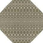 Unique Loom Outdoor Trellis Collection Area Rug - Tribal Trellis (7' 10" Octagon, Green/ Natural)