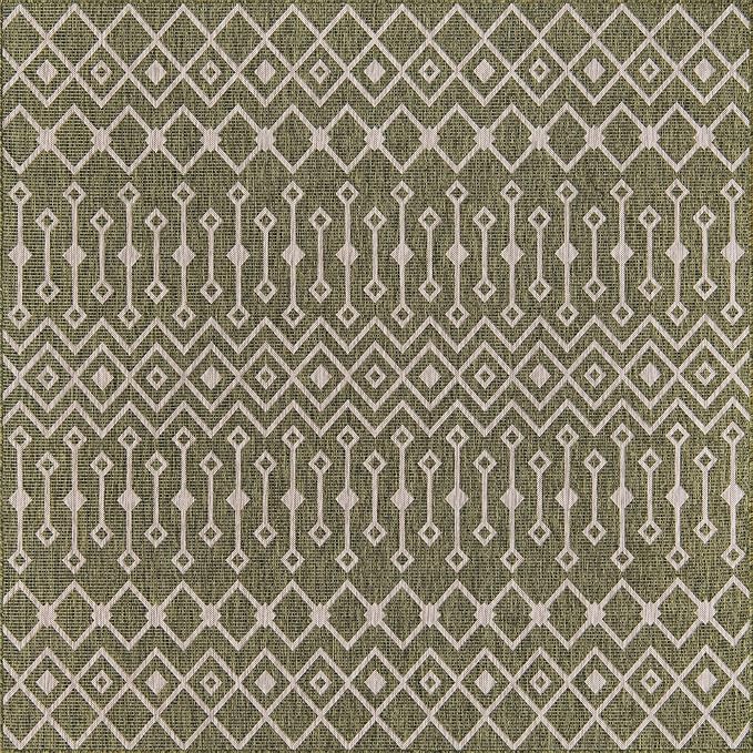 Unique Loom Outdoor Trellis Collection Area Rug - Tribal Trellis (7' 10" Square, Green/ Natural)