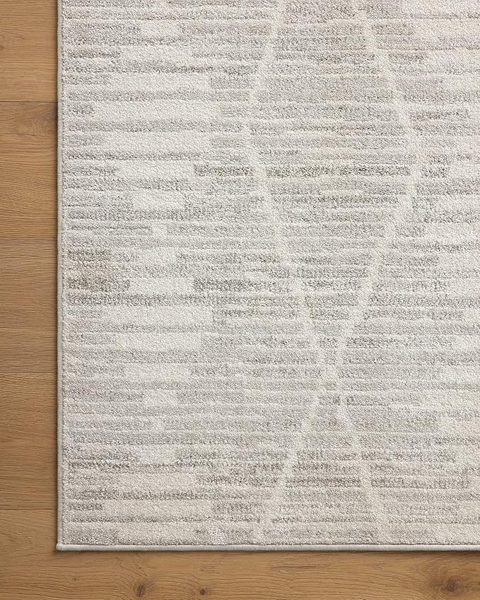 Loloi Kamala Collection KAM-02 Ivory/Silver 2'-3" x 3'-10" Accent Rug