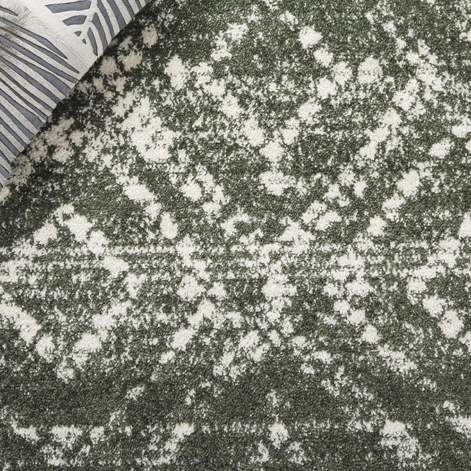SAFAVIEH Adirondack Collection Area Rug - 3' x 5', Dark Green & Ivory, Geometric Design, Non-Shedding & Easy Care, Ideal for High Traffic Areas in Living Room, Bedroom, Dining (ADR131E-3)