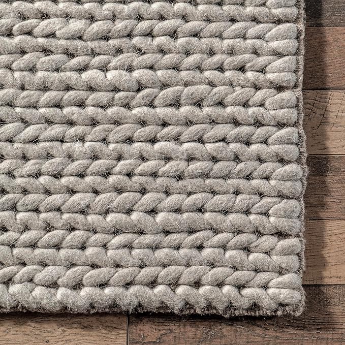 nuLOOM 4 Square Penelope Wool Braided Handmade Area Rug, Light Grey, Solid Rustic Farmhouse Style, For Bedroom, Living Room, Hallway, Entryway