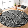 SAFAVIEH Tulum Collection Area Rug - 5' Round, Black & Ivory, Moroccan Boho Tribal Design, Non-Shedding & Easy to Clean, Ideal for Living Room, Bedroom, Dining Space (TUL272Z)