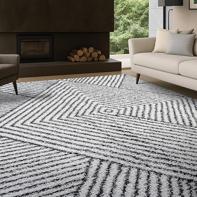 Rugshop Geometric Diamond Stripe Shag Area Rug White 5' x 7' Great for Bedrooms, Living Rooms, or Under Coffee Tables