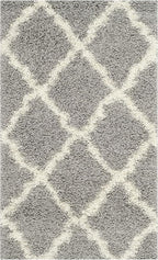 SAFAVIEH Dallas Shag Collection Accent Rug - 3' x 5', Grey & Ivory, Trellis Design, Non-Shedding & Easy Care, 1.5-inch Thick Ideal for High Traffic Areas in Entryway, Living Room, Bedroom (SGD257G)