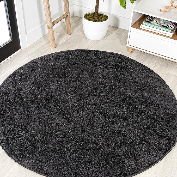 JONATHAN Y Haze Solid Low-Pile Black 8' Round Indoor Area Rug, Coastal,Bohemian,Minimalist,Classic, Easy-Cleaning for Living Room,Bedroom,Kitchen,Pet Friendly,Non-Shedding (SEU100I-8R)