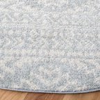 SAFAVIEH Tulum Collection Area Rug - 8' Round, Light Grey & Ivory, Moroccan Boho Tribal Design, Non-Shedding & Easy to Clean, Ideal for Living Room, Bedroom, Dining Space (TUL272F)
